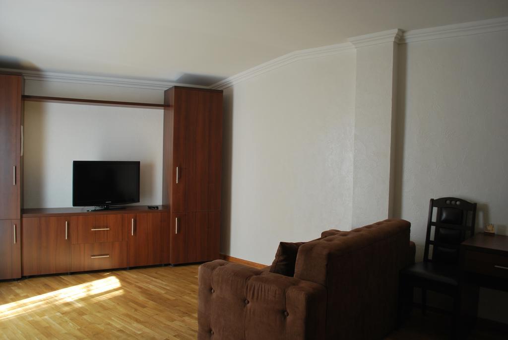 Shpinat Hotel Odesa Room photo